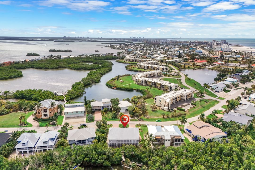 21580 Indian Bayou Dr, Fort Myers Beach, FL 33931