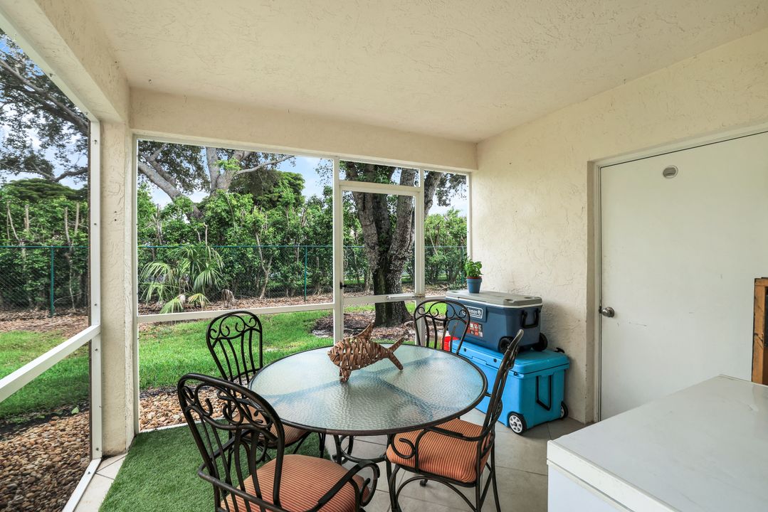 7774 Jewel Ln #103, Naples, FL 34109