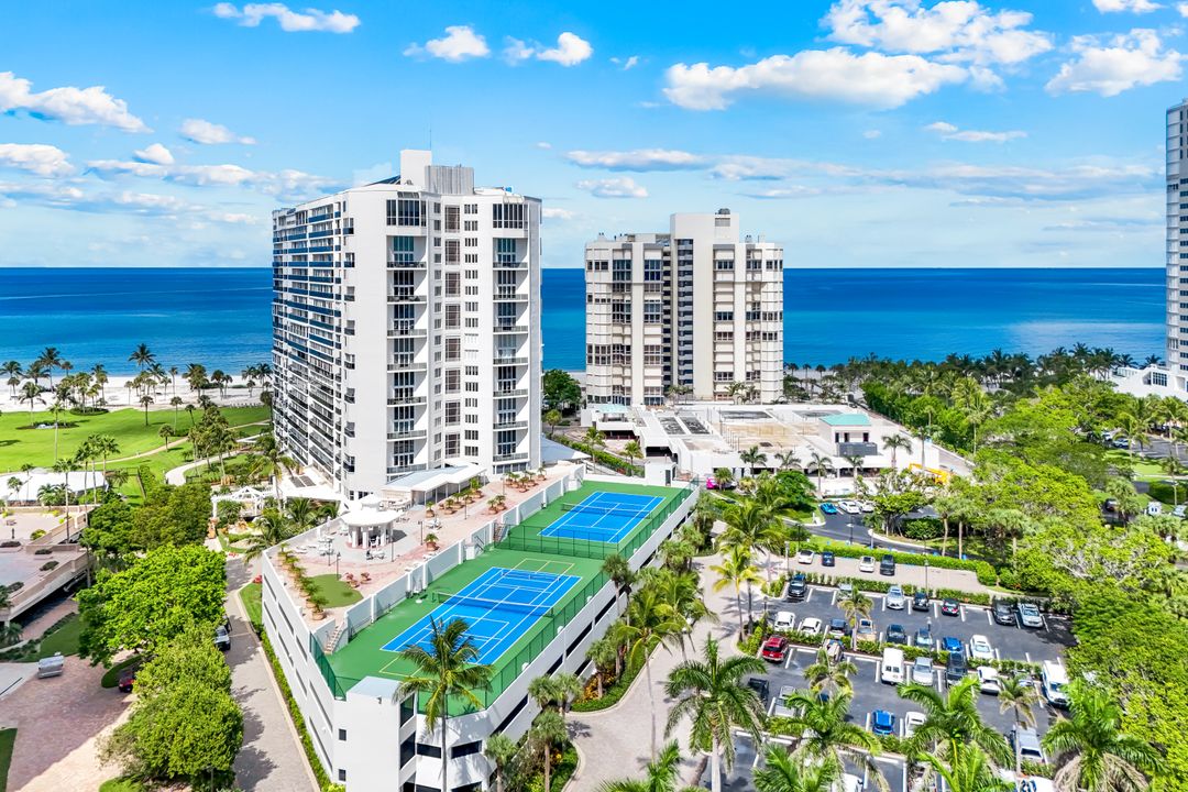 4041 Gulf Shore Blvd N #109, Naples, FL 34103
