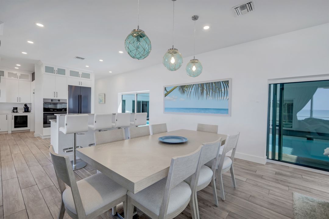16500 Captiva Dr, Captiva, FL 33924