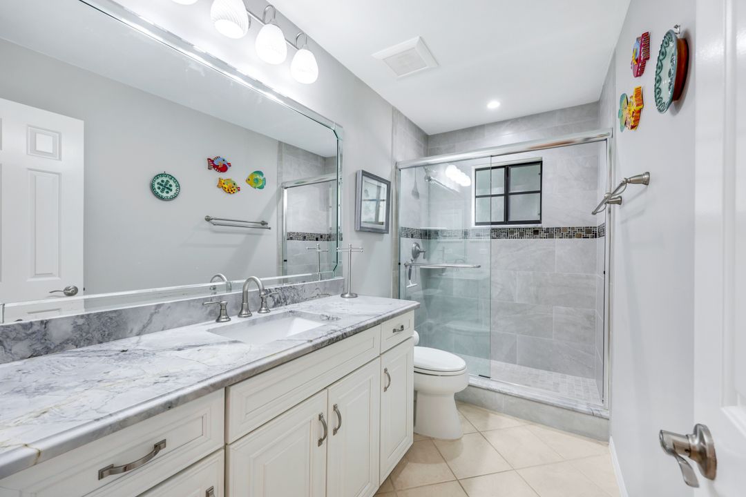 6555 Valen Way #G201, Naples, FL 34108
