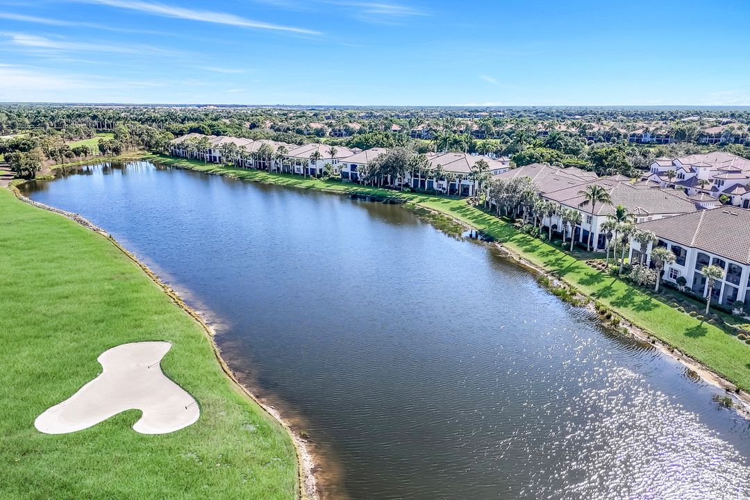 3715 Montreux Ln #204, Naples, FL 34114