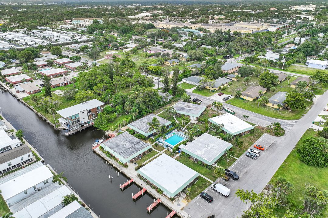 2848 Arbutus St #D1, Naples, FL 34112