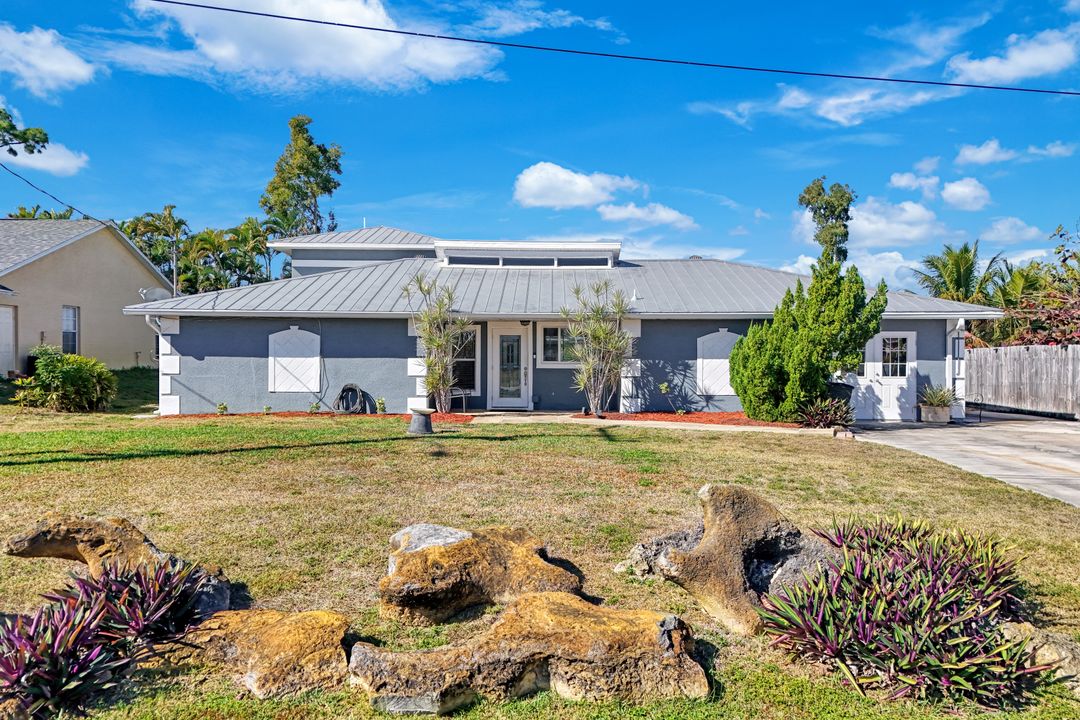 18028 Phlox Dr, Fort Myers, FL 33967