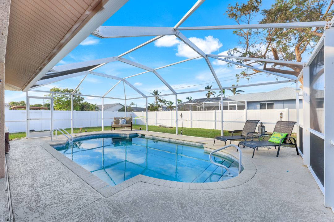 1209 SW 18th Terrace, Cape Coral, FL 33991
