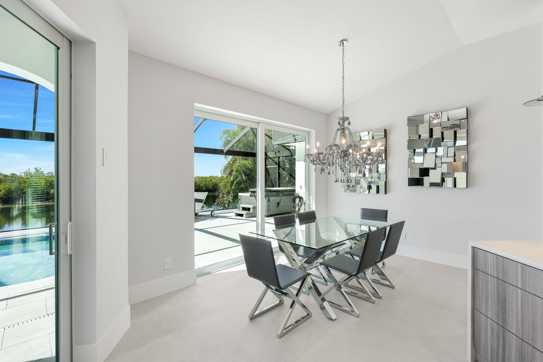 3624 Surfside Blvd, Cape Coral, FL 33914