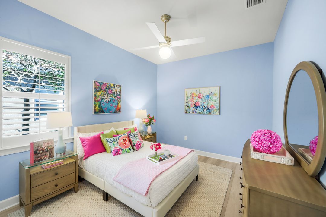 9314 Quarry Dr, Naples, FL 34120