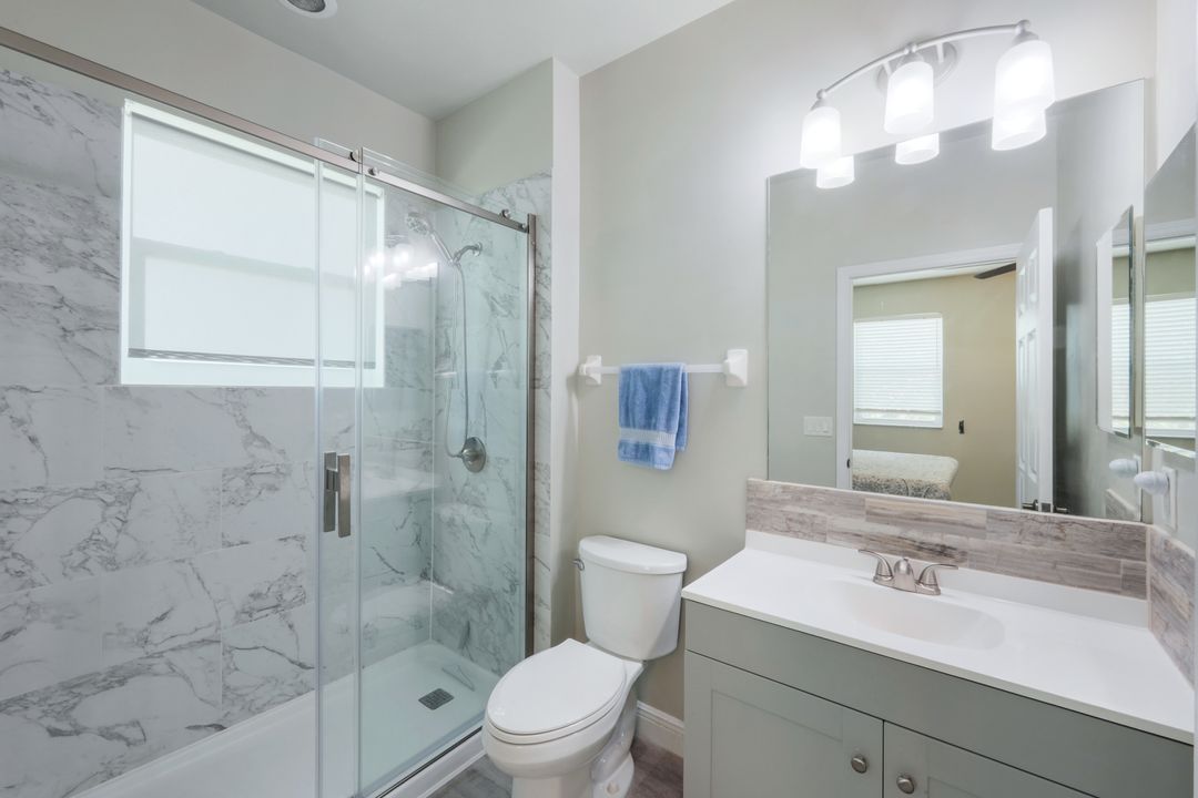 1776 Birdie Dr, Naples, FL 34120