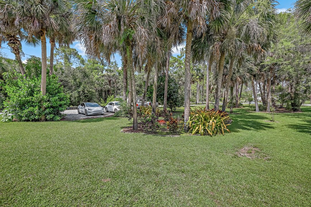 111 2nd St SE, Naples, FL 34117