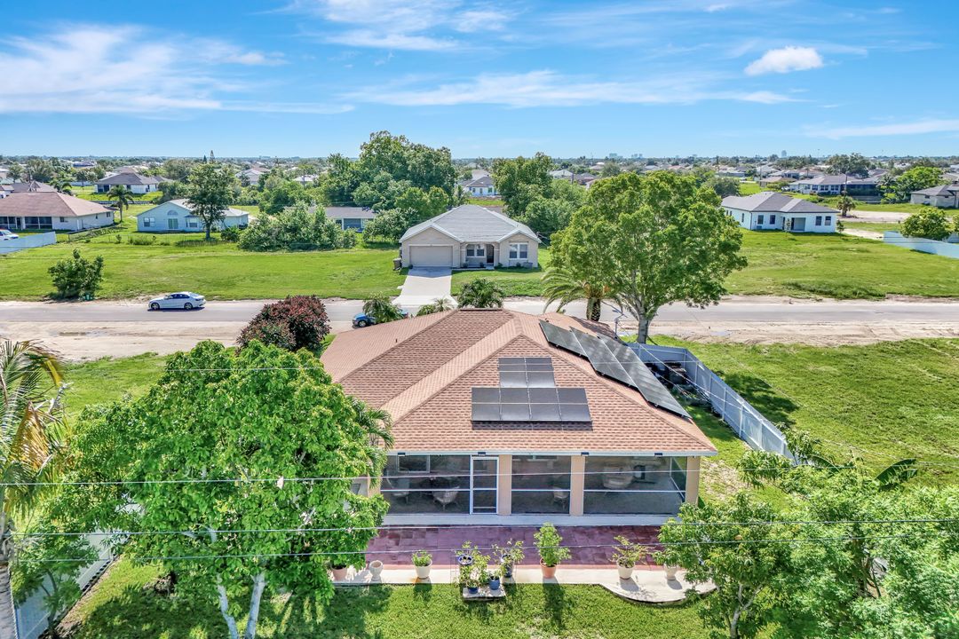 1206 NE 5th Ave, Cape Coral, FL 33909