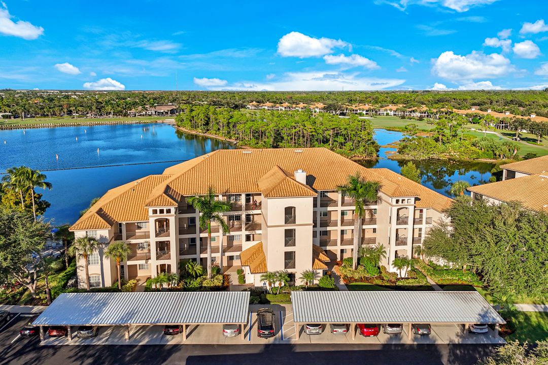 4650 Turnberry Lake Dr #102, Estero, FL 33928