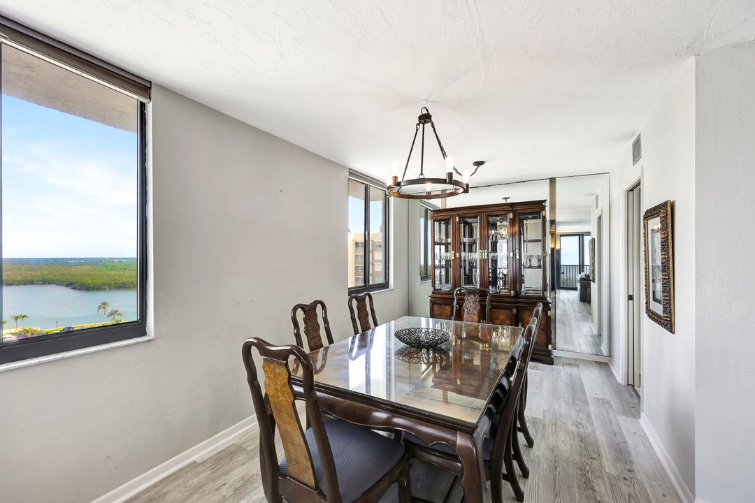 11 Bluebill Ave #1005, Naples, FL 34108