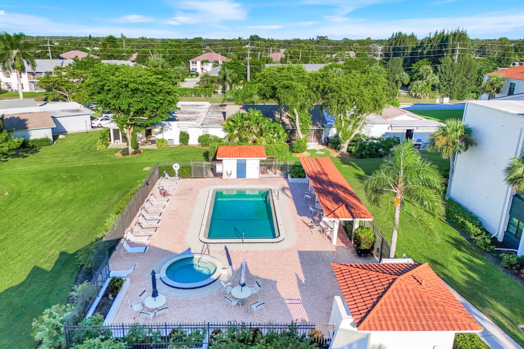 3615 Boca Ciega Dr #110, Naples, FL 34112