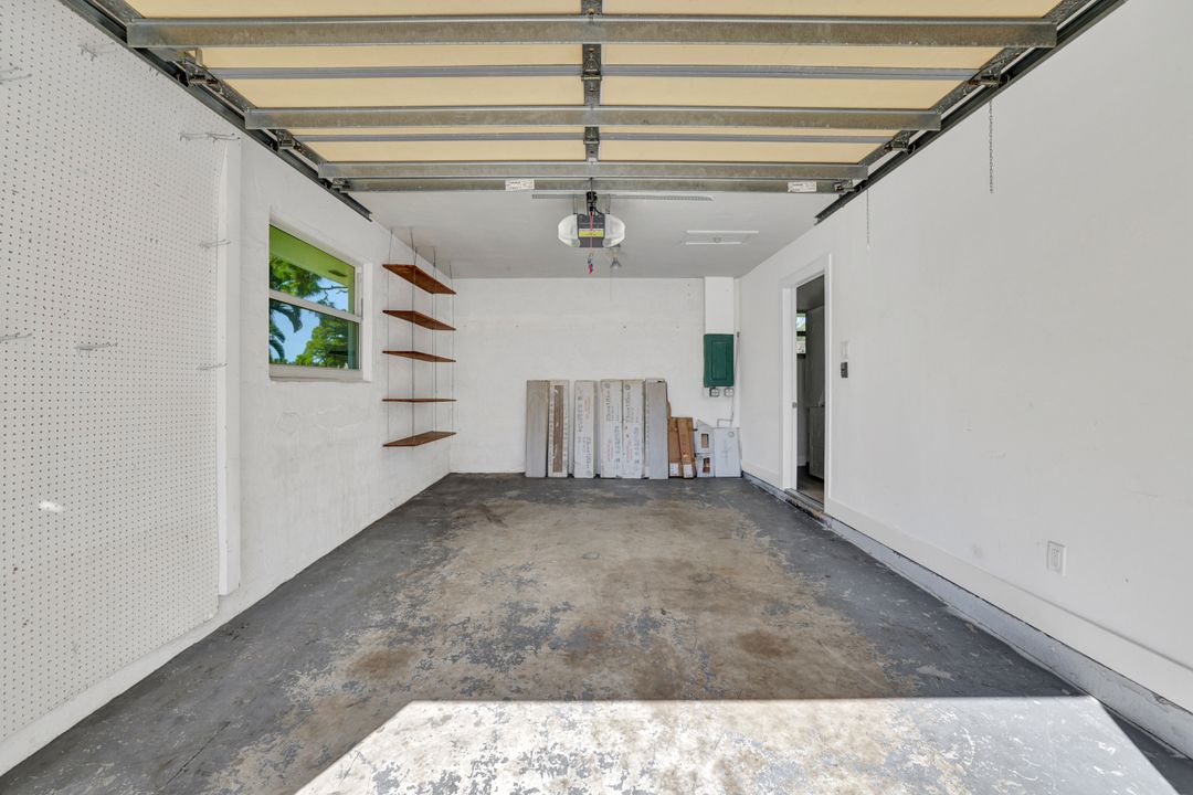 265 Georgetown Blvd, Naples, FL 34102