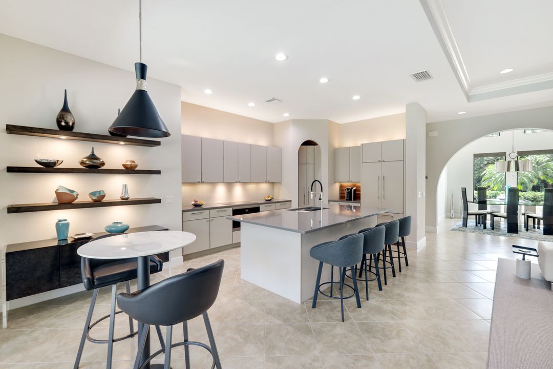 10194 Belcrest Blvd, Fort Myers, FL 33913