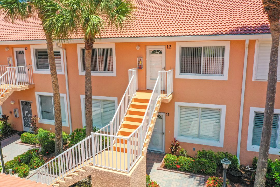 6730 Beach Resort Dr #12, Naples, FL 34114