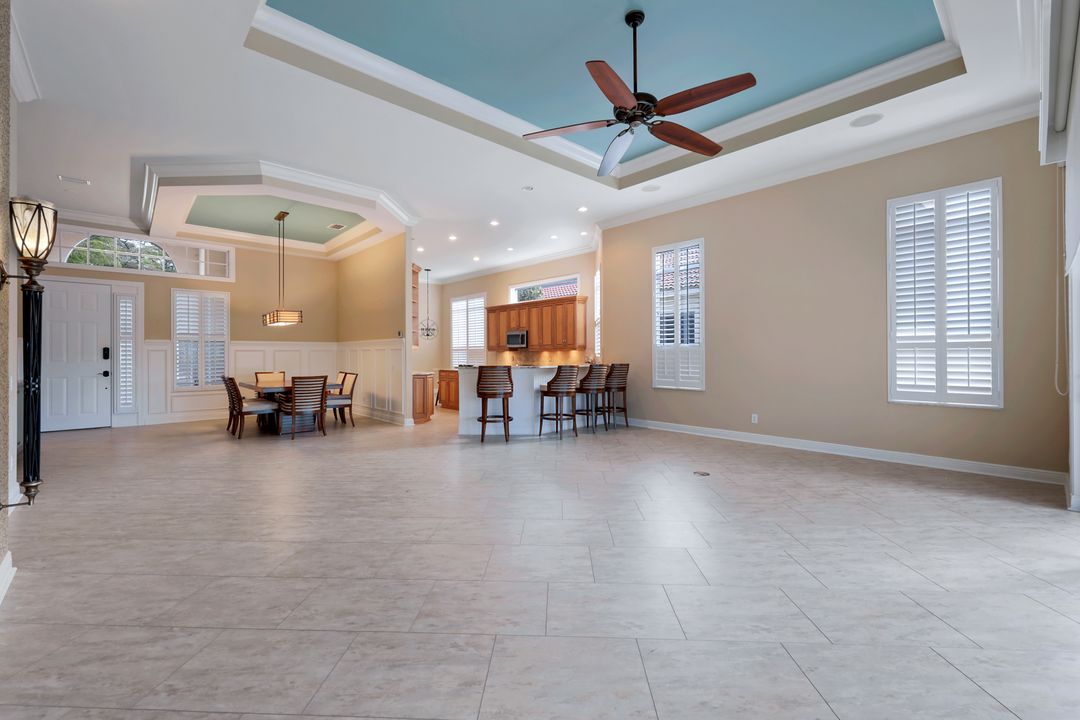 28625 Pienza Ct, Bonita Springs, FL 34135