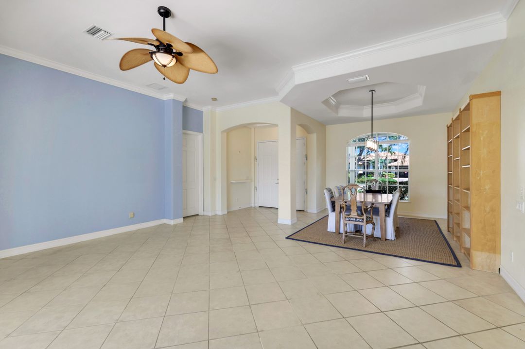 12570 Walden Run Dr, Fort Myers, FL 33913