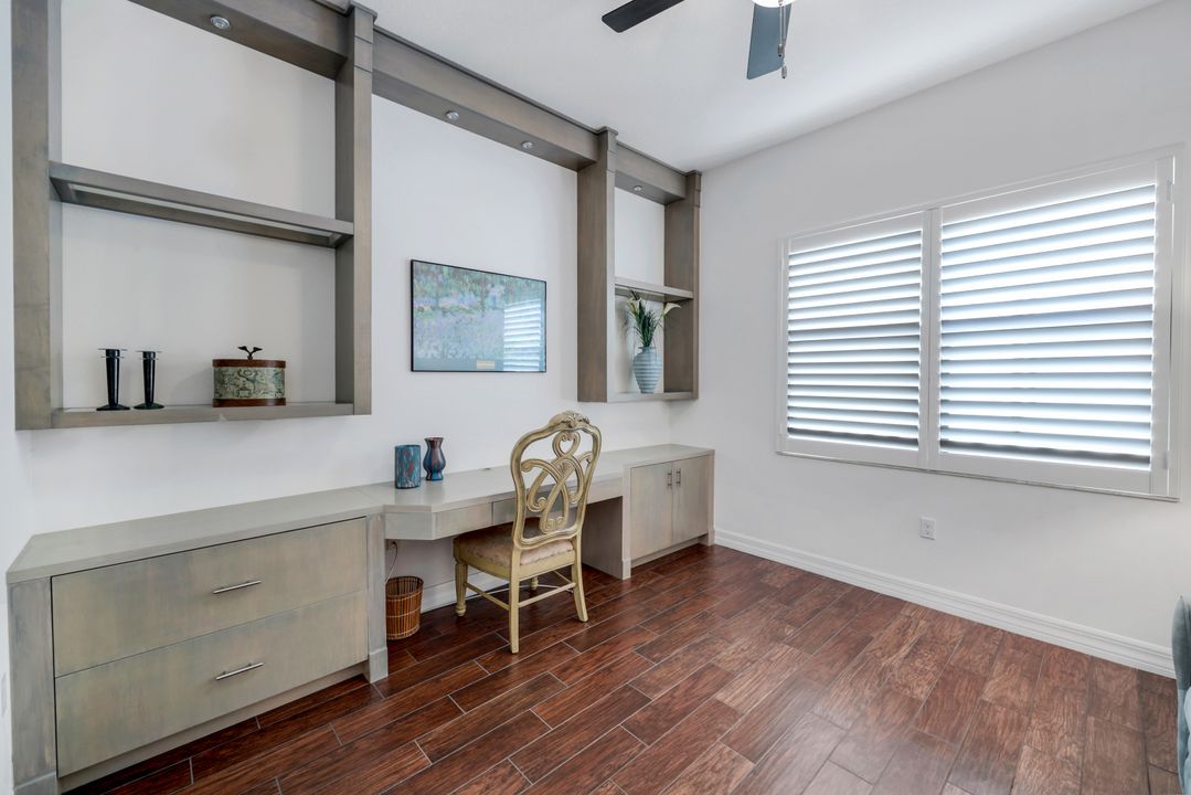 3267 Pacific Dr, Naples, FL 34119