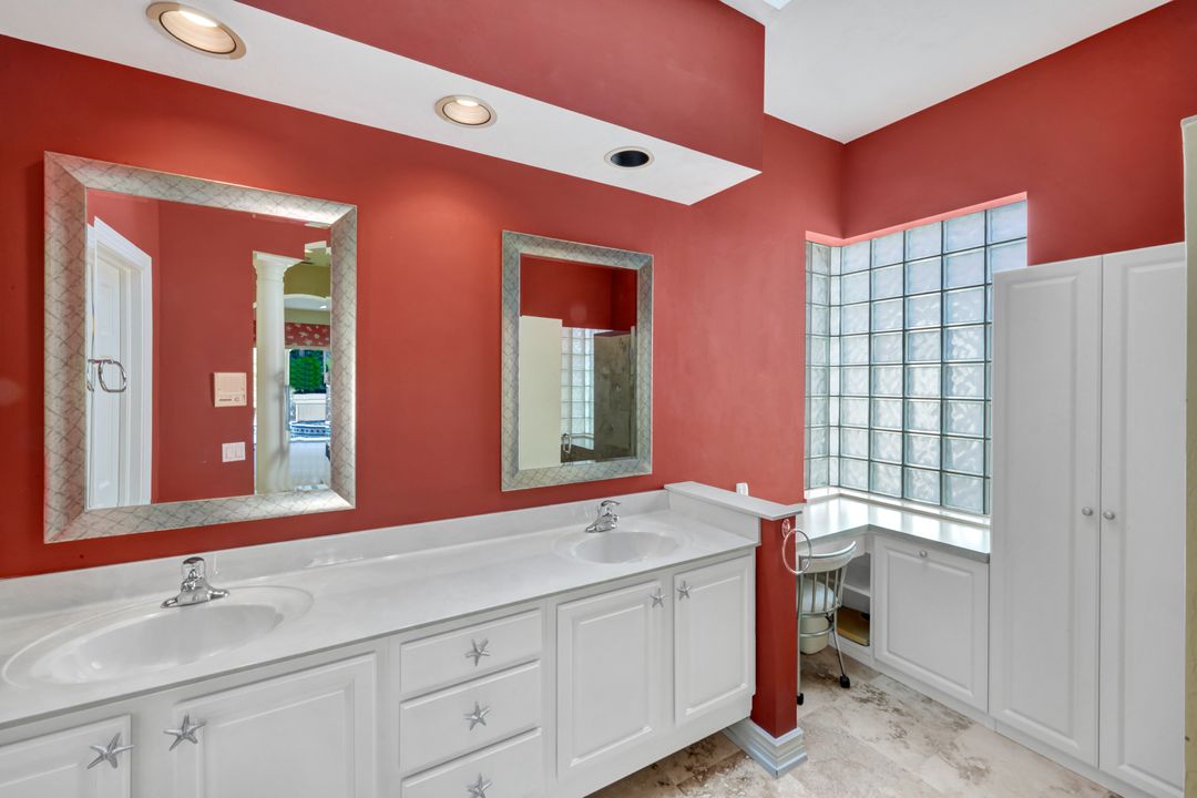 26211 Siena Dr, Bonita Springs, FL 34134