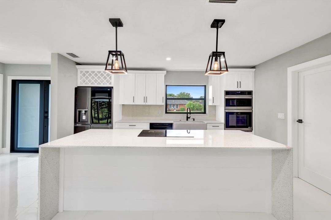 4173 29th Pl SW, Naples, FL 34116