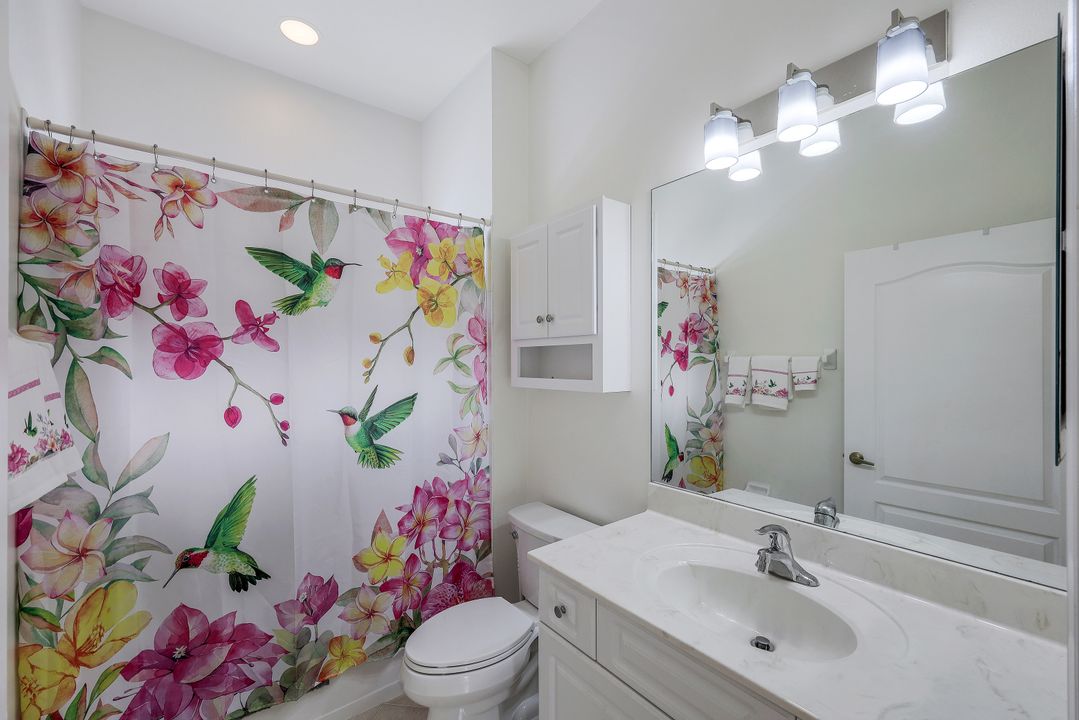 8687 Ibis Cove Cir, Naples, FL 34119