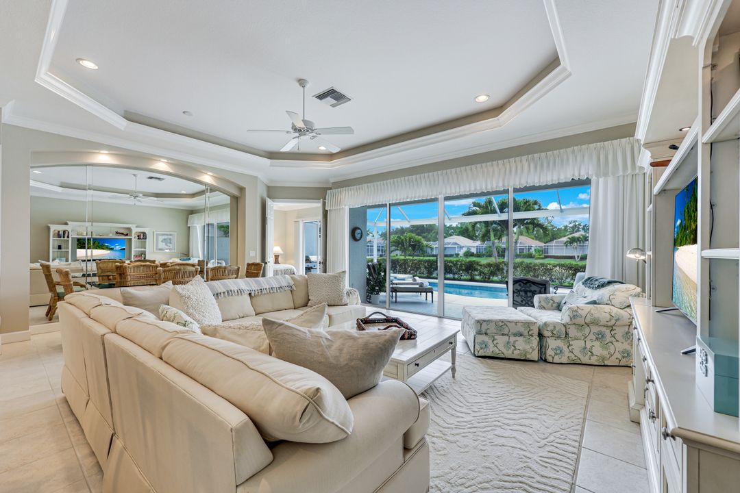 14734 Glen Eden Dr, Naples, FL 34110