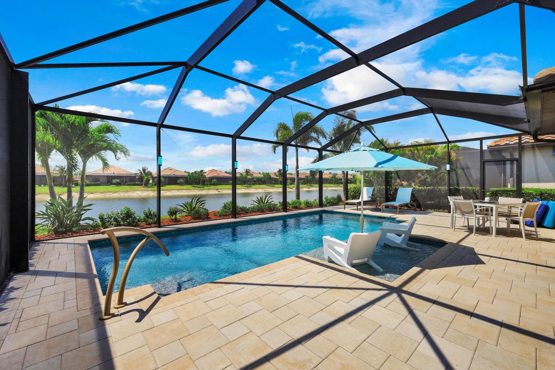 28066 Edenderry Ct, Bonita Springs, FL 34135