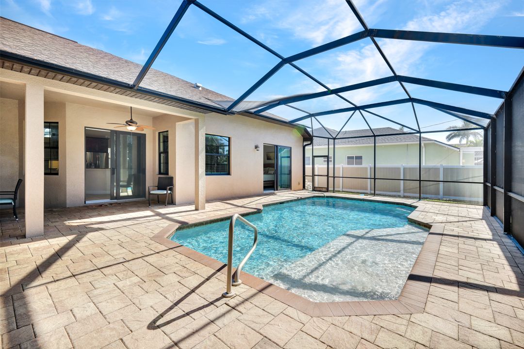 1726 SW 38th Terrace, Cape Coral, FL 33914