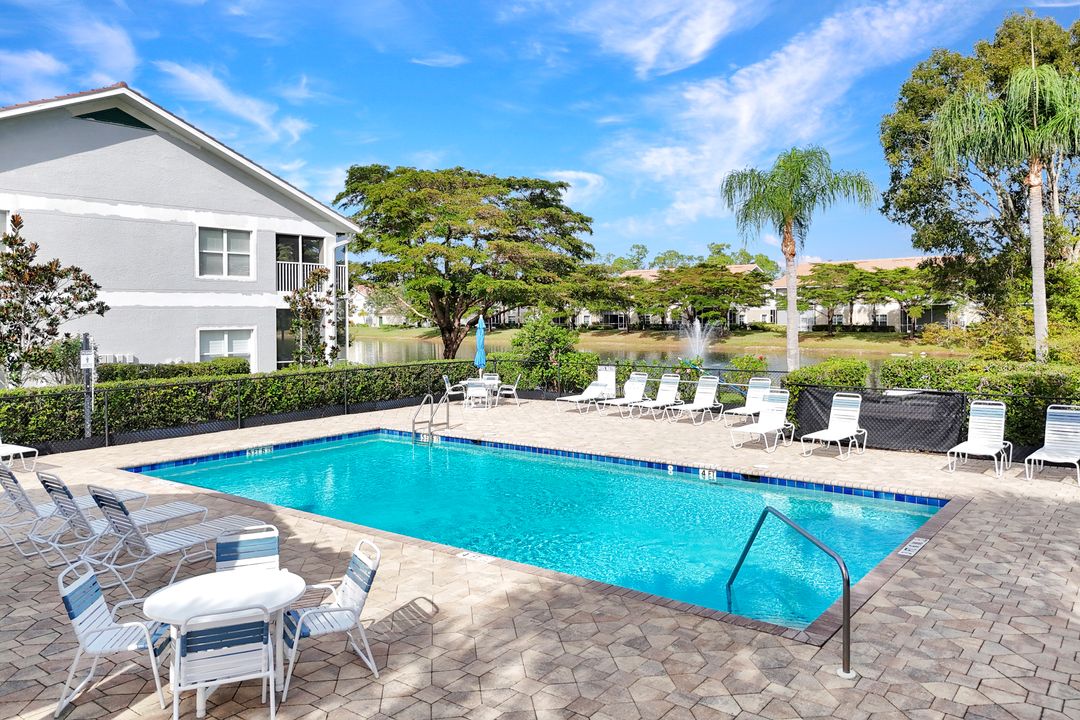 5600 Northboro Dr #201, Naples, FL 34110