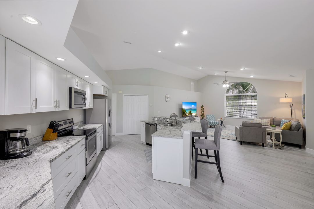 1423 SW 49th St, Cape Coral, FL 33914