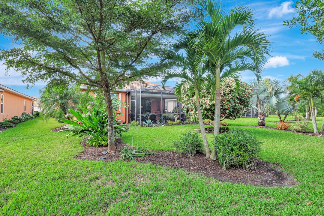 10394 Prato Dr, Fort Myers, FL 33913