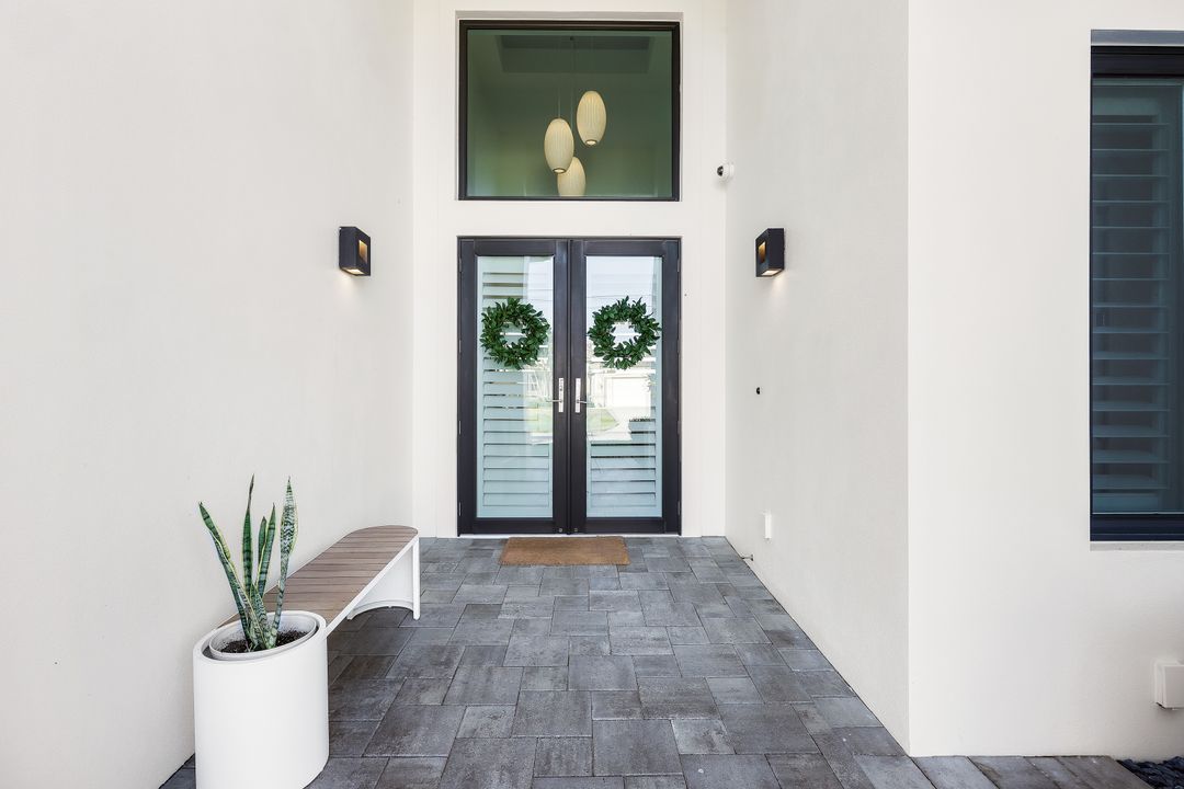 428 SW 39th Ave, Cape Coral, FL 33991