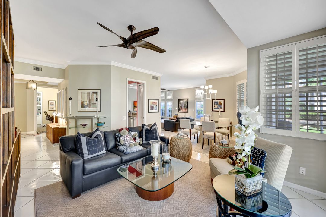 2100 L'Ambiance Cir #101, Naples, FL 34108