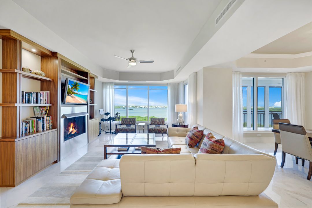 4851 Bonita Bay Blvd, Bonita Springs, FL 34134