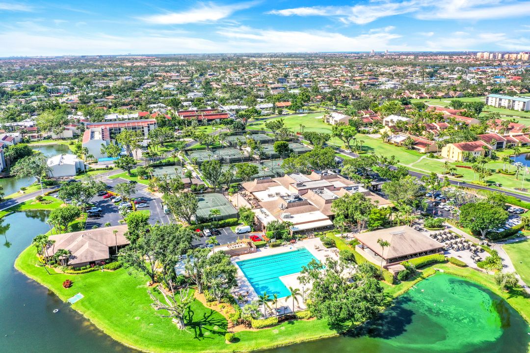 5260 S Landings Dr #809, Fort Myers, FL 33919