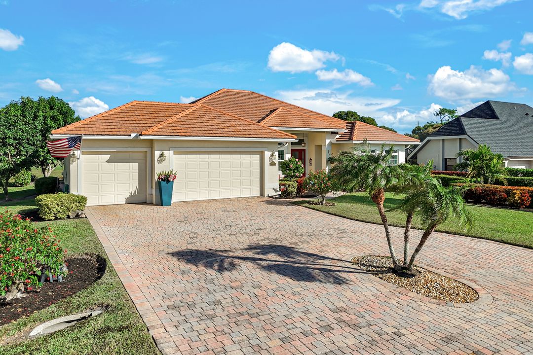 9852 Treasure Cay Ln, Bonita Springs, FL 34135