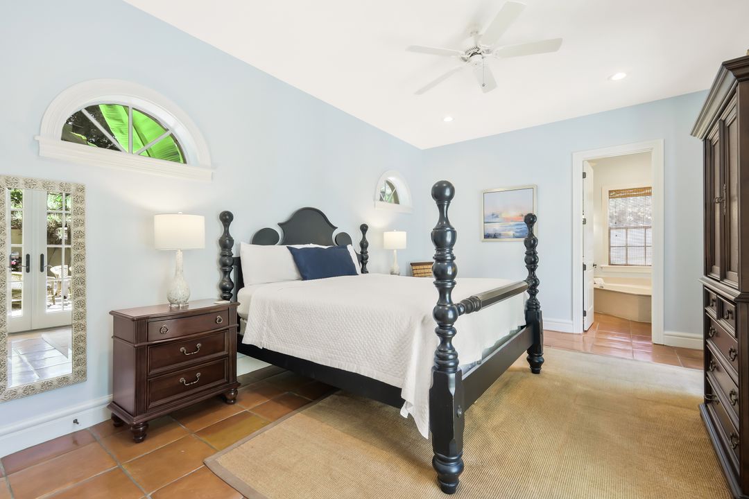 16167 Captiva Dr, Captiva, FL 33924
