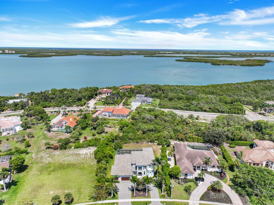 671 S Barfield Dr, Marco Island, FL 34145