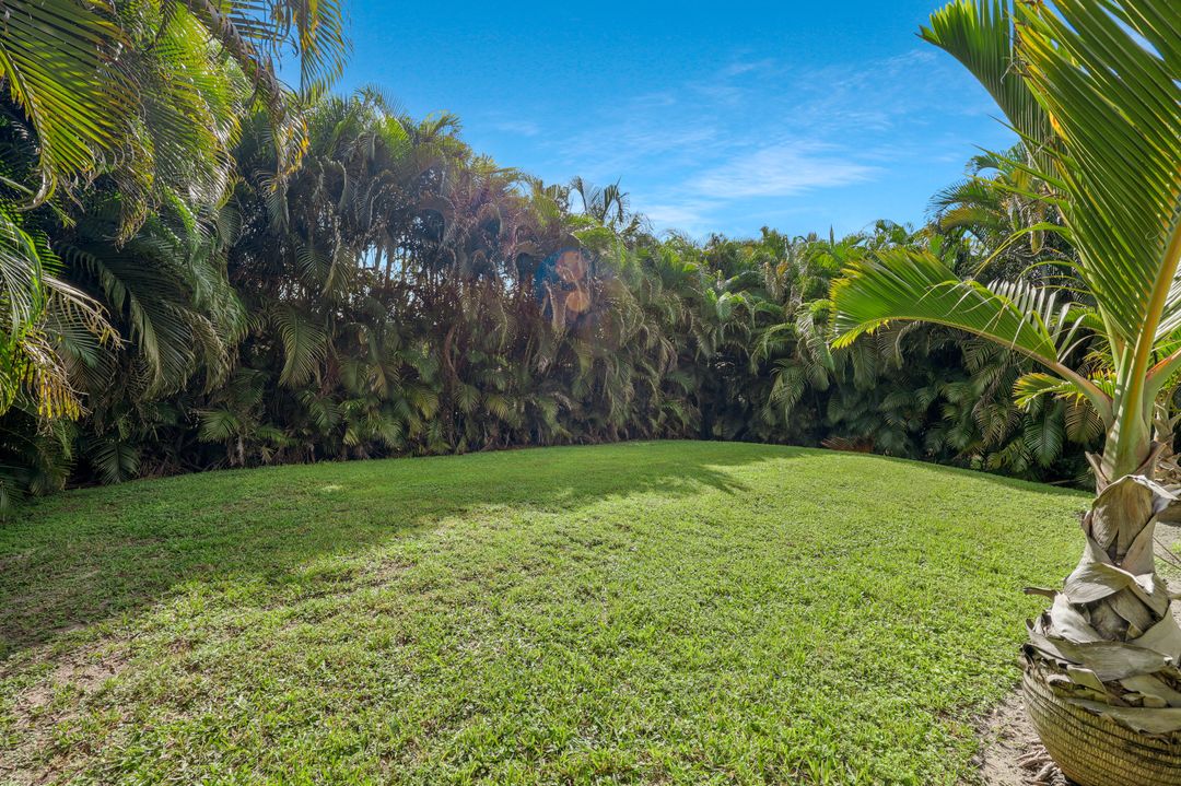 3892 14th St N, Naples, FL 34103