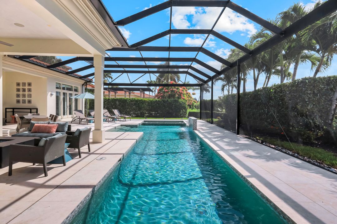 2048 Isla Vista Ln, Naples, FL 34105