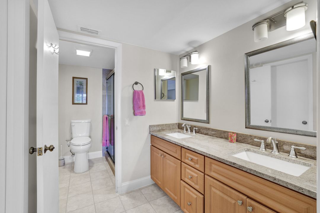 855 Ketch Dr #206, Naples, FL 34103