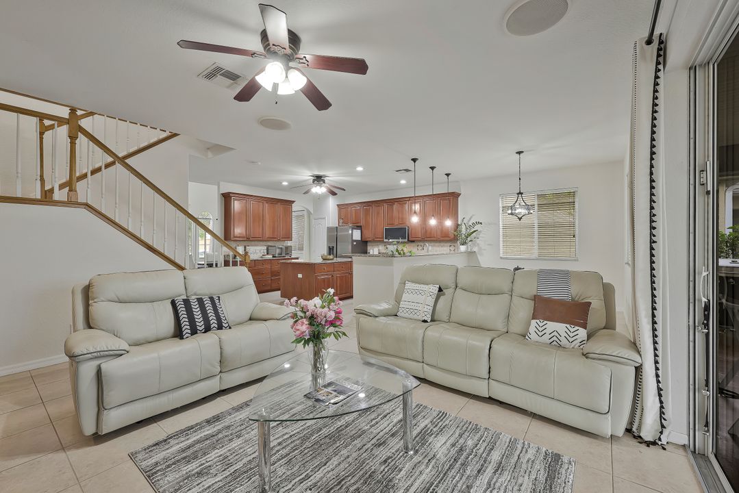 15370 Laguna Hills Dr, Fort Myers, FL 33908