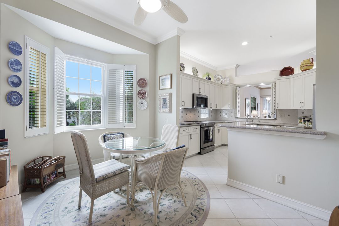 755 Bentwater Cir #201, Naples, FL 34108