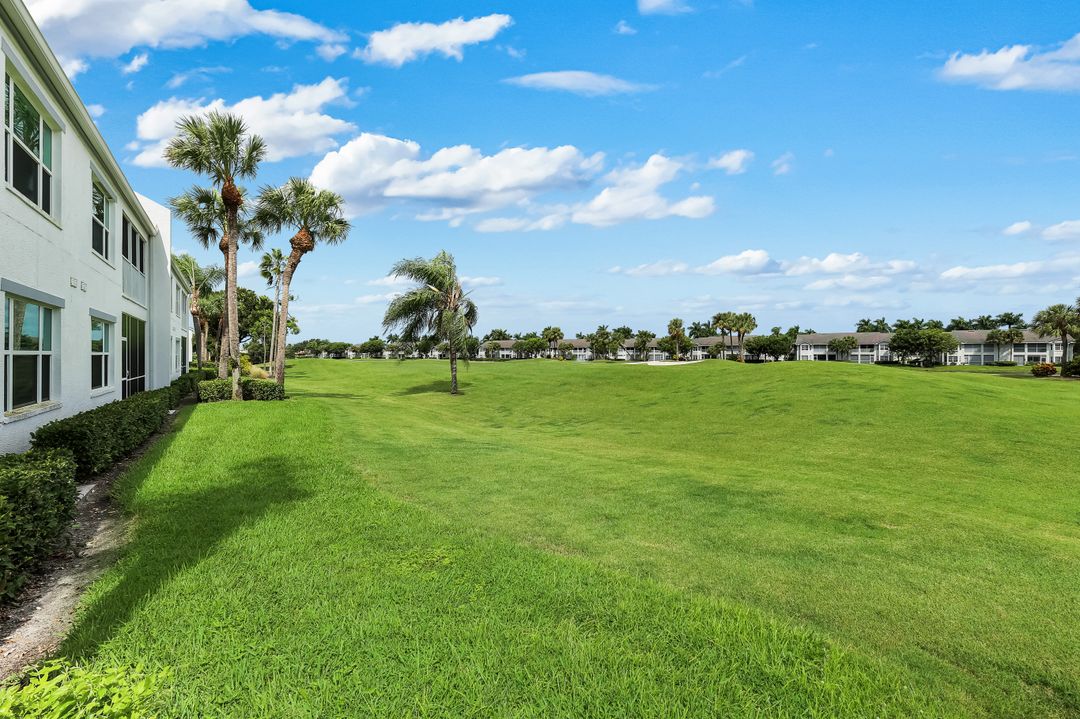 5936 Sand Wedge Ln #1604, Naples, FL 34110