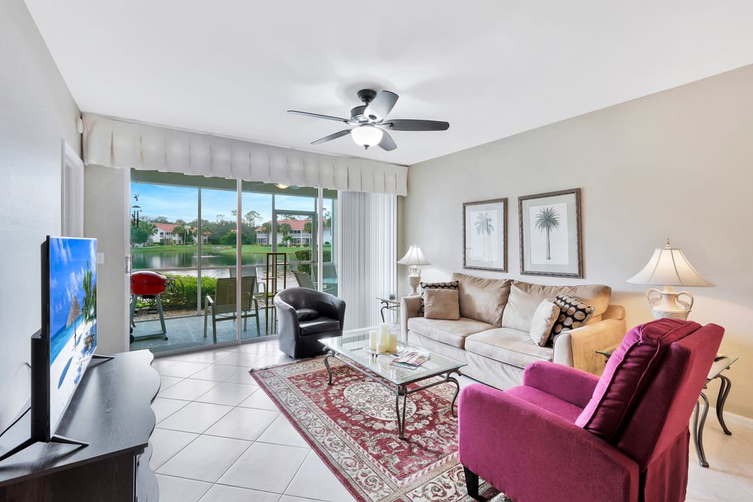 5025 Cedar Springs Dr #102, Naples, FL 34110
