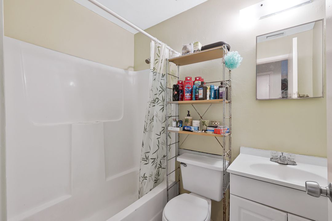 17434 E Carnegie Cir #A & B, Fort Myers, FL 33967