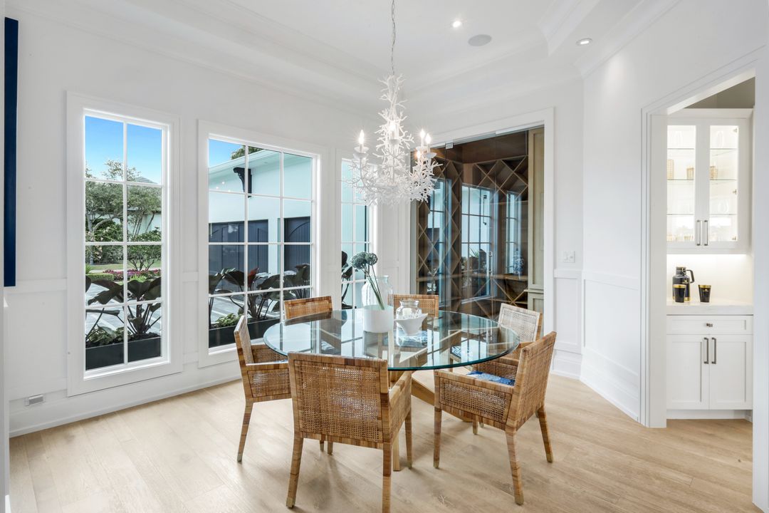 16744 Prato Way, Naples, FL 34110