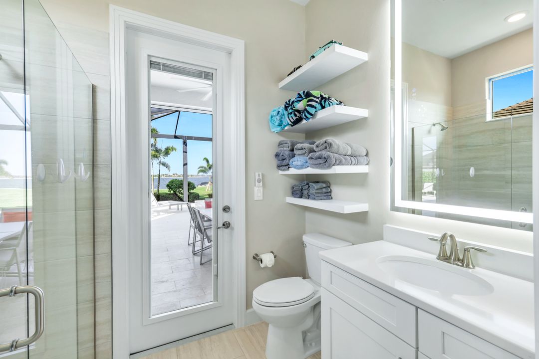 18437 WildBlue Blvd, Fort Myers, FL 33913