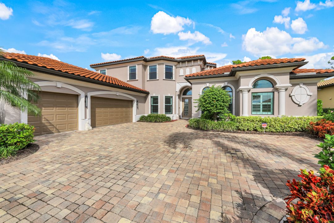 23144 Sanabria Loop, Bonita Springs, FL 34135
